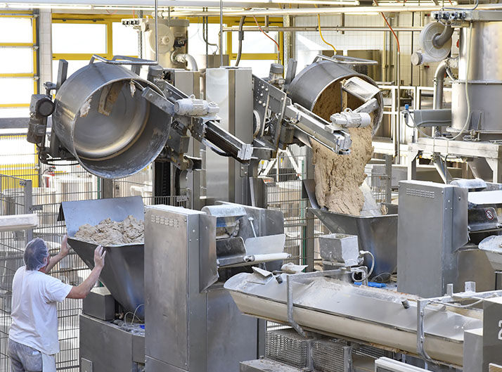 Use Rost Off® na desmontagem e lubrificação de equipamentos da indústria alimentícia, cosmética ou farmacêutica - Wurth do Brasil